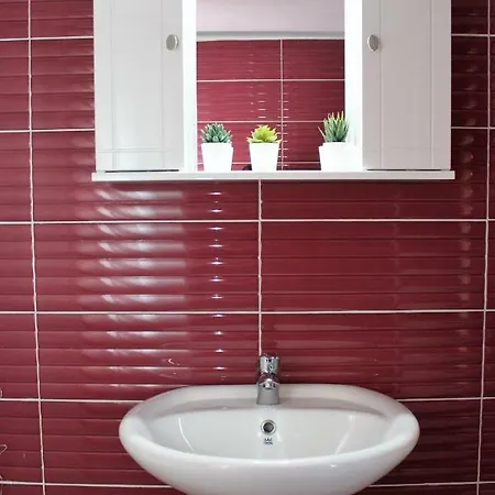 Liby's Luxury Apartmemt