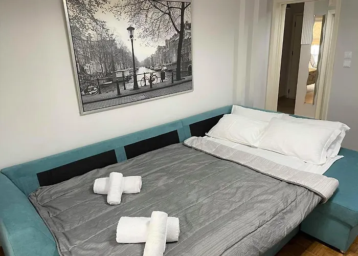 Liby's Luxury Apartmemt Kavala