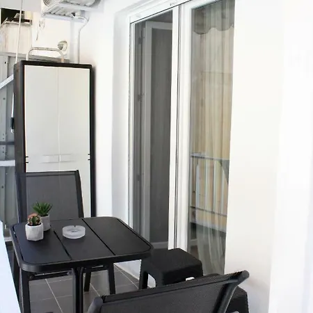 Lägenhet Liby's Luxury Apartmemt