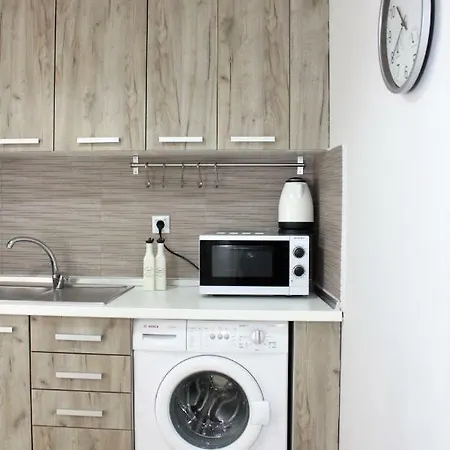 Liby's Luxury Apartmemt Kavala