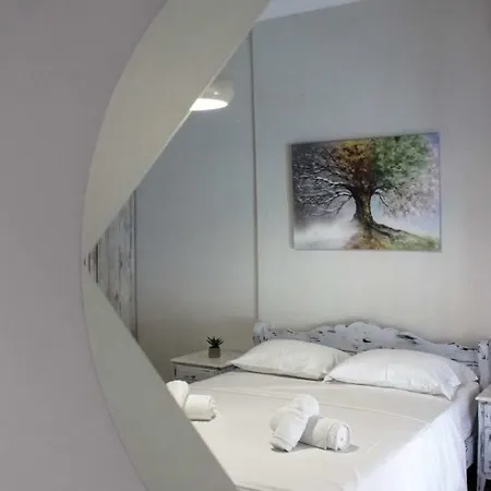 Liby's Luxury Apartmemt Apartament Kawala